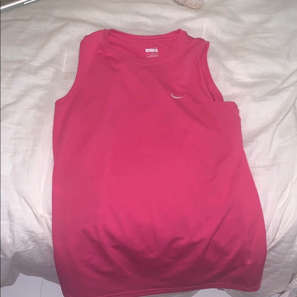Pink sleeve less Nike Workout shirt